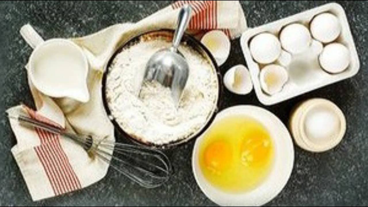 Bake or Break backdrop