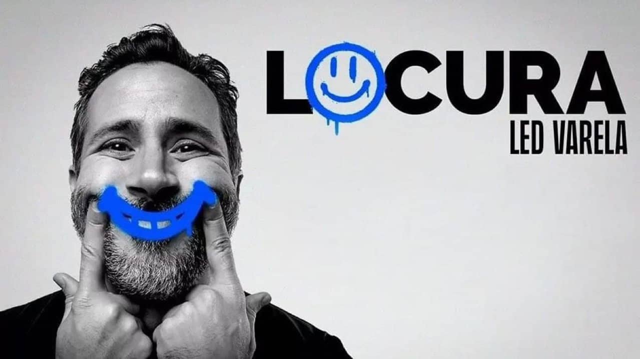 Locura- Led Varela backdrop