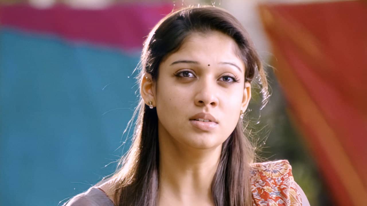 Yaaradi Nee Mohini backdrop