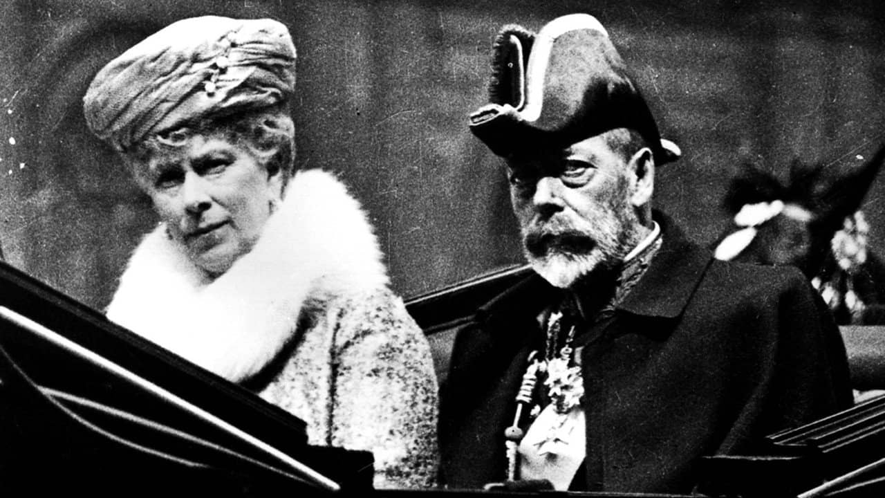 King George and Queen Mary: The Royals Who Rescued the Monarchy backdrop