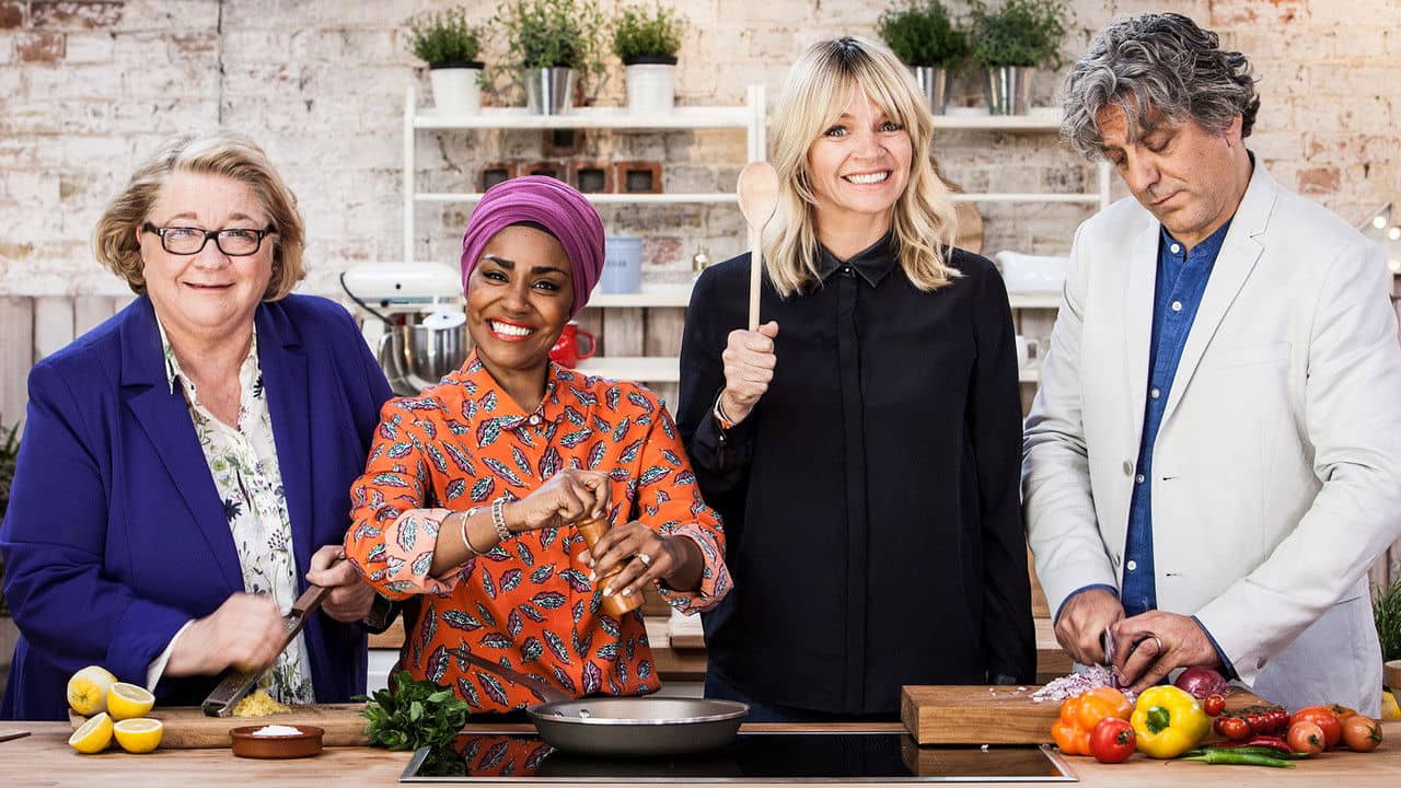 The Big Family Cooking Showdown backdrop