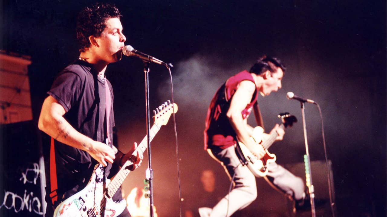 Green Day - Insomniac (25th Anniversary Celebration) backdrop