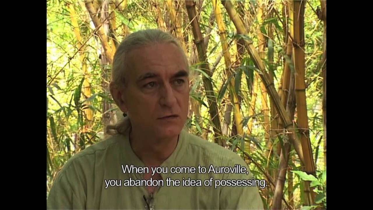 Auroville: L'esquisse d'un monde backdrop