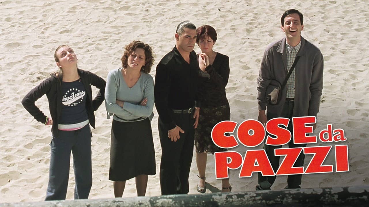 Cose da pazzi backdrop