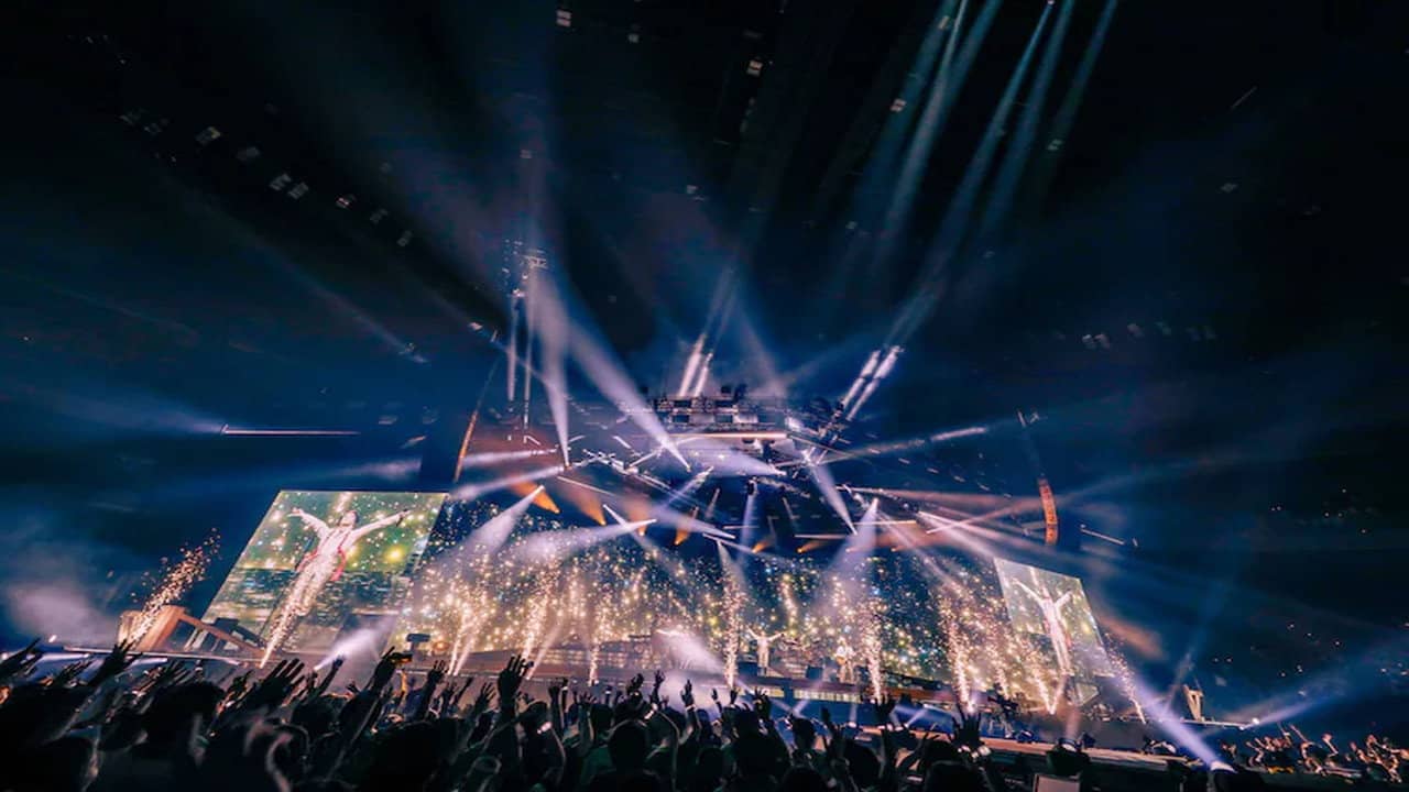 Mrs. GREEN APPLE ARENA TOUR 2023 “NOAH no HAKOBUNE” backdrop