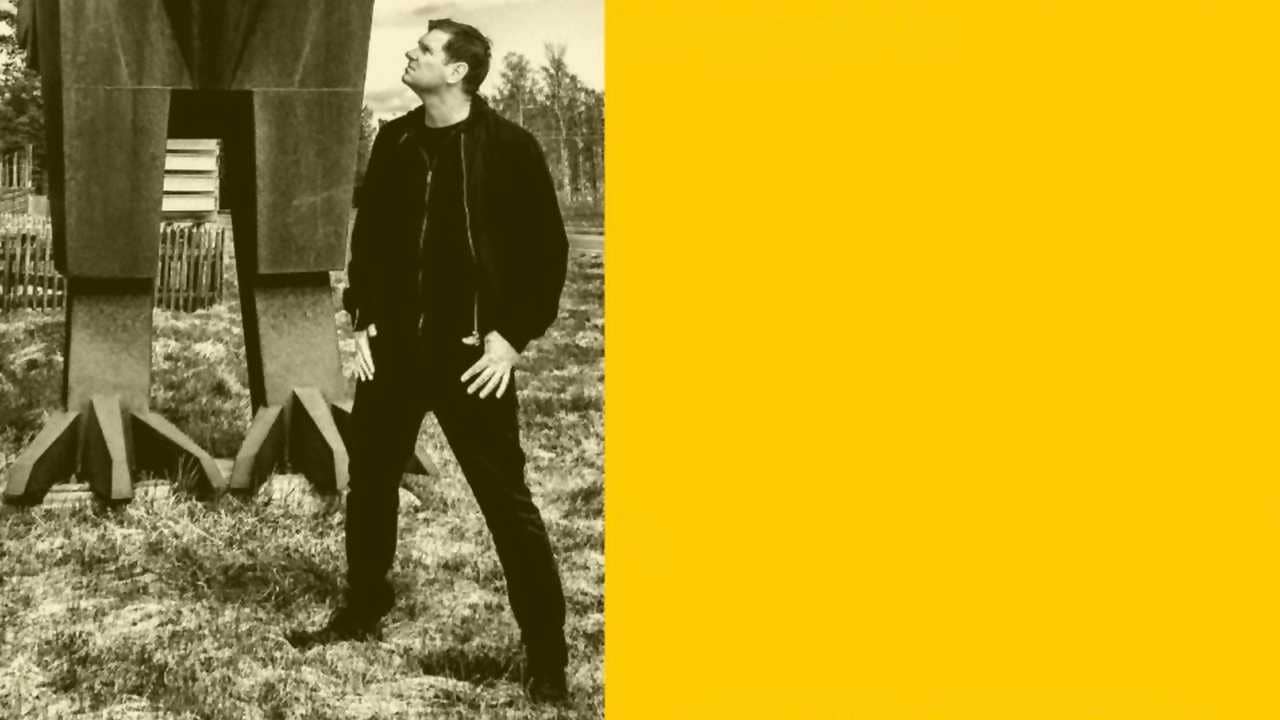 Al Pitcher – Big in Sweden backdrop