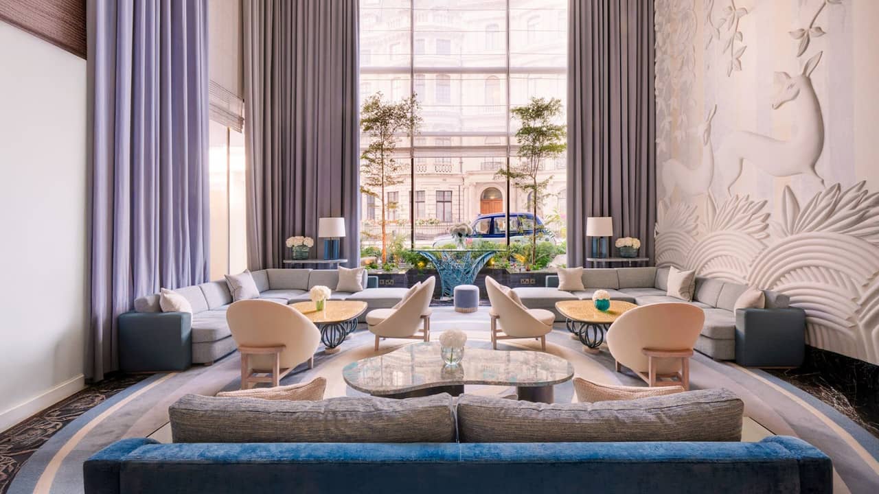 Inside the Four Seasons: Park Lane backdrop