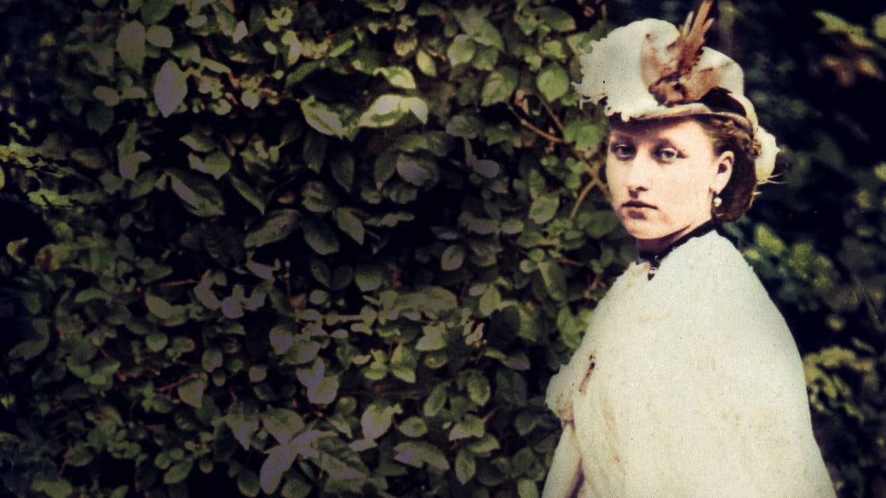 Queen Victoria and Her Nine Children backdrop