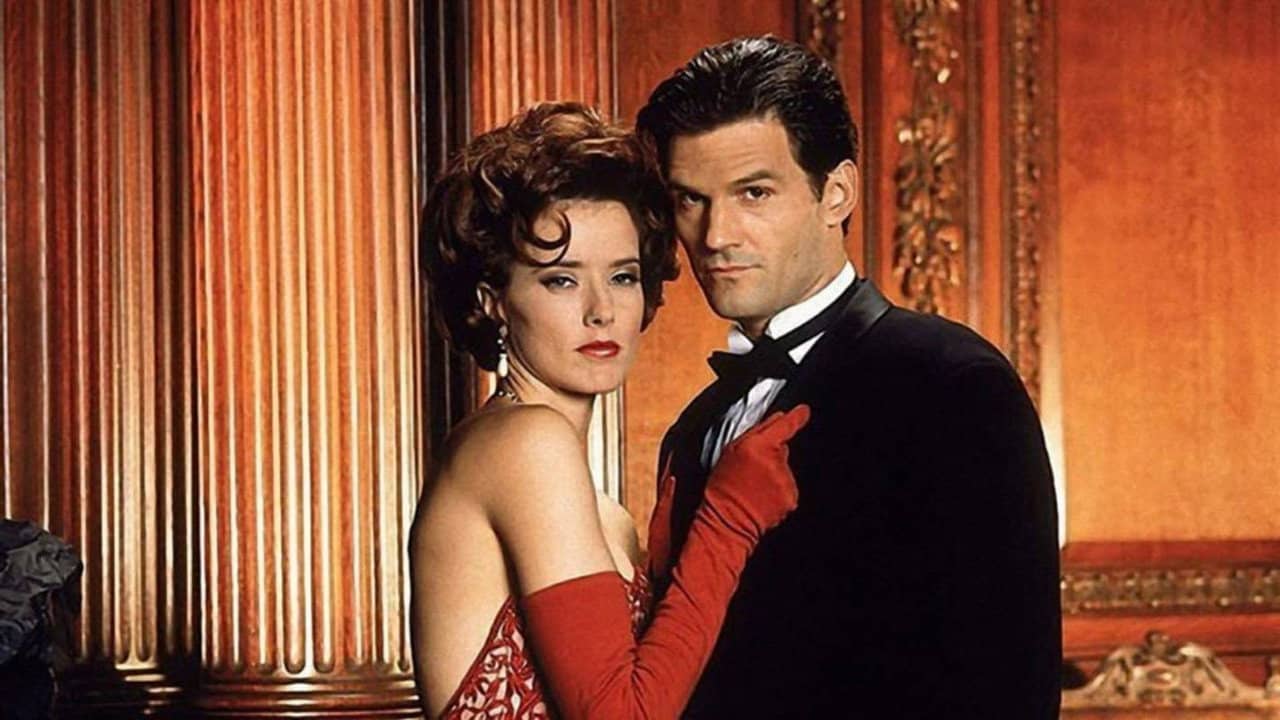 The Counterfeit Contessa backdrop