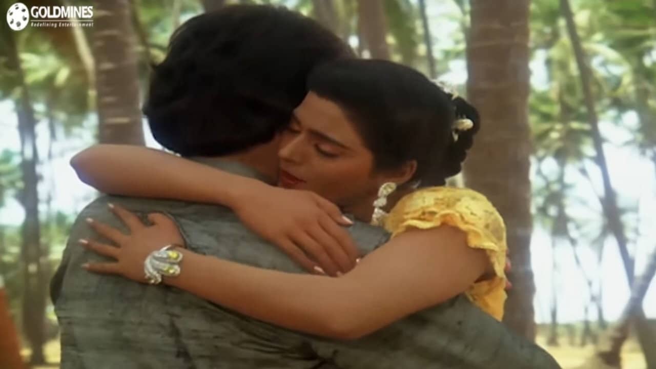 Kasam Vardi Kee backdrop