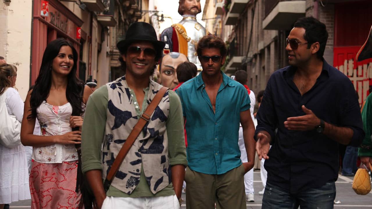 Zindagi Na Milegi Dobara backdrop