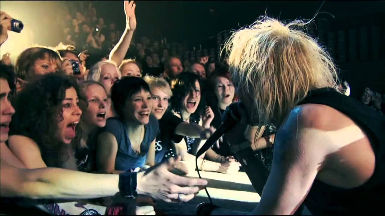 Hanoi Rocks - Buried Alive backdrop