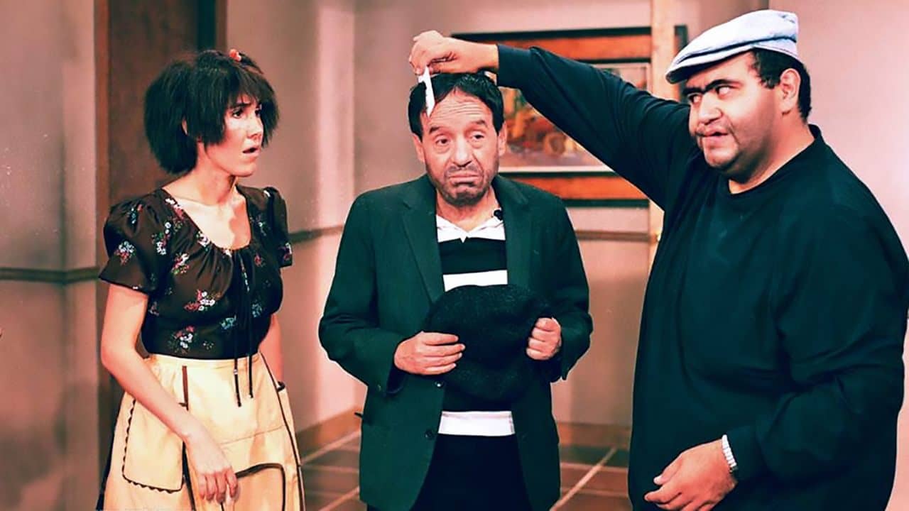 Chespirito backdrop