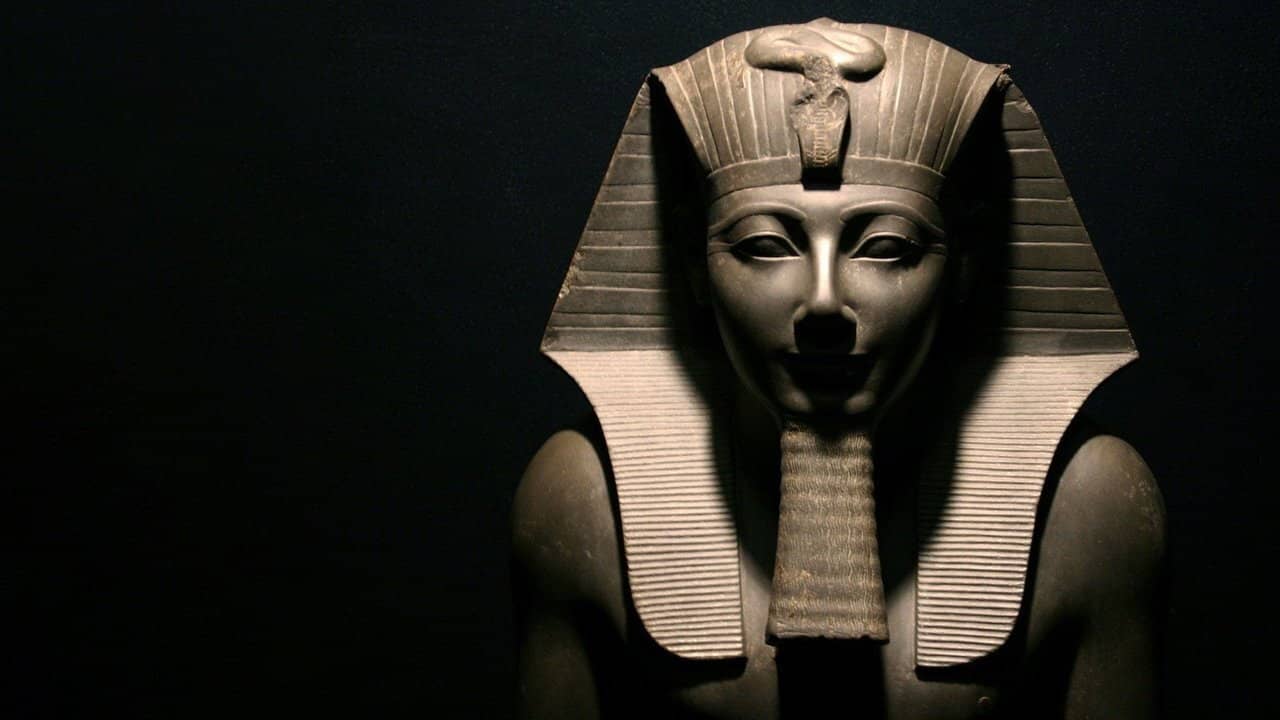 Egypt Unwrapped backdrop