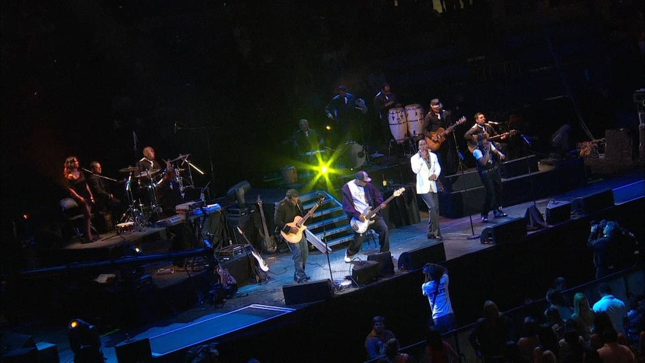 Aventura: Kings of Bachata: Sold Out at Madison Square Garden backdrop