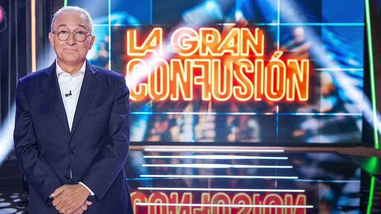 La gran confusión backdrop