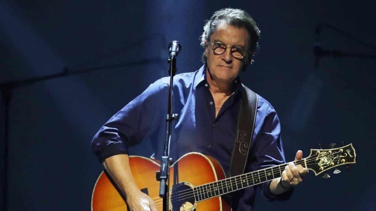 Francis Cabrel - L'In Extremis Tour backdrop