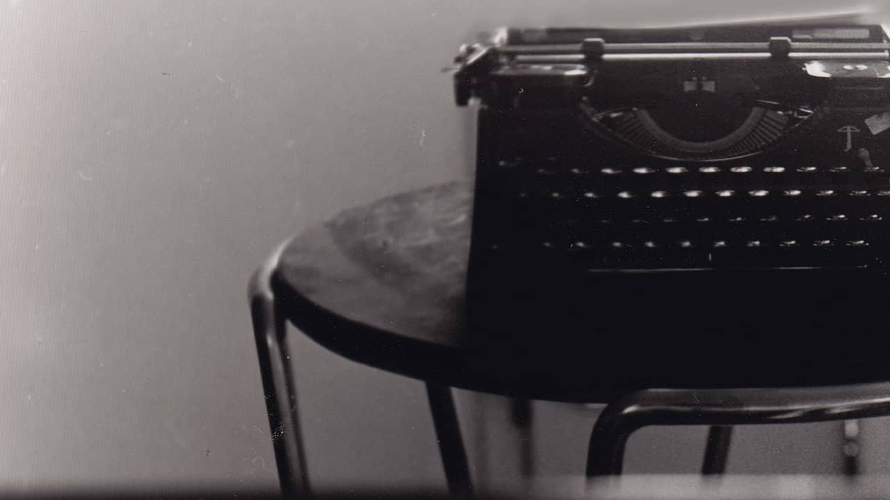 La mia casa e i miei coinquilini - Il lungo viaggio di Joyce Lussu backdrop