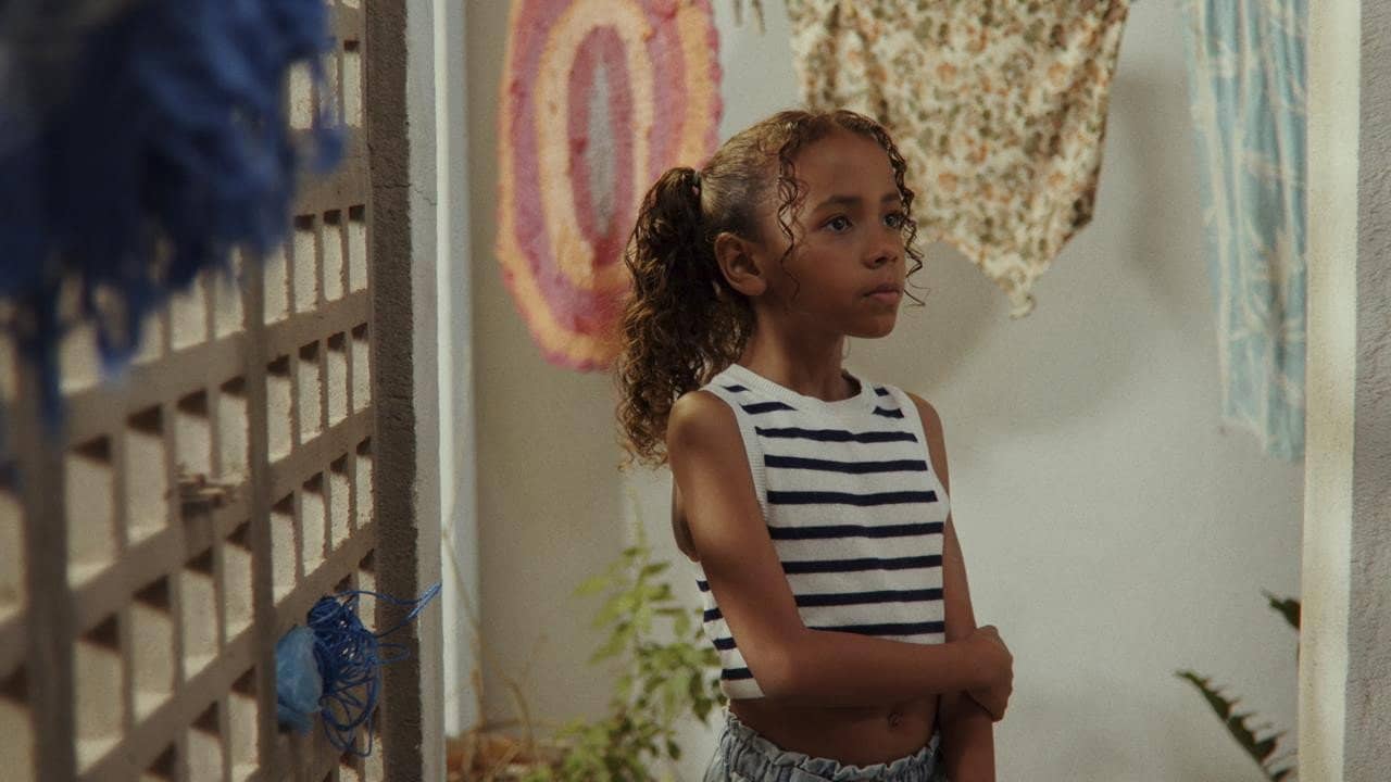 Uma Erói backdrop