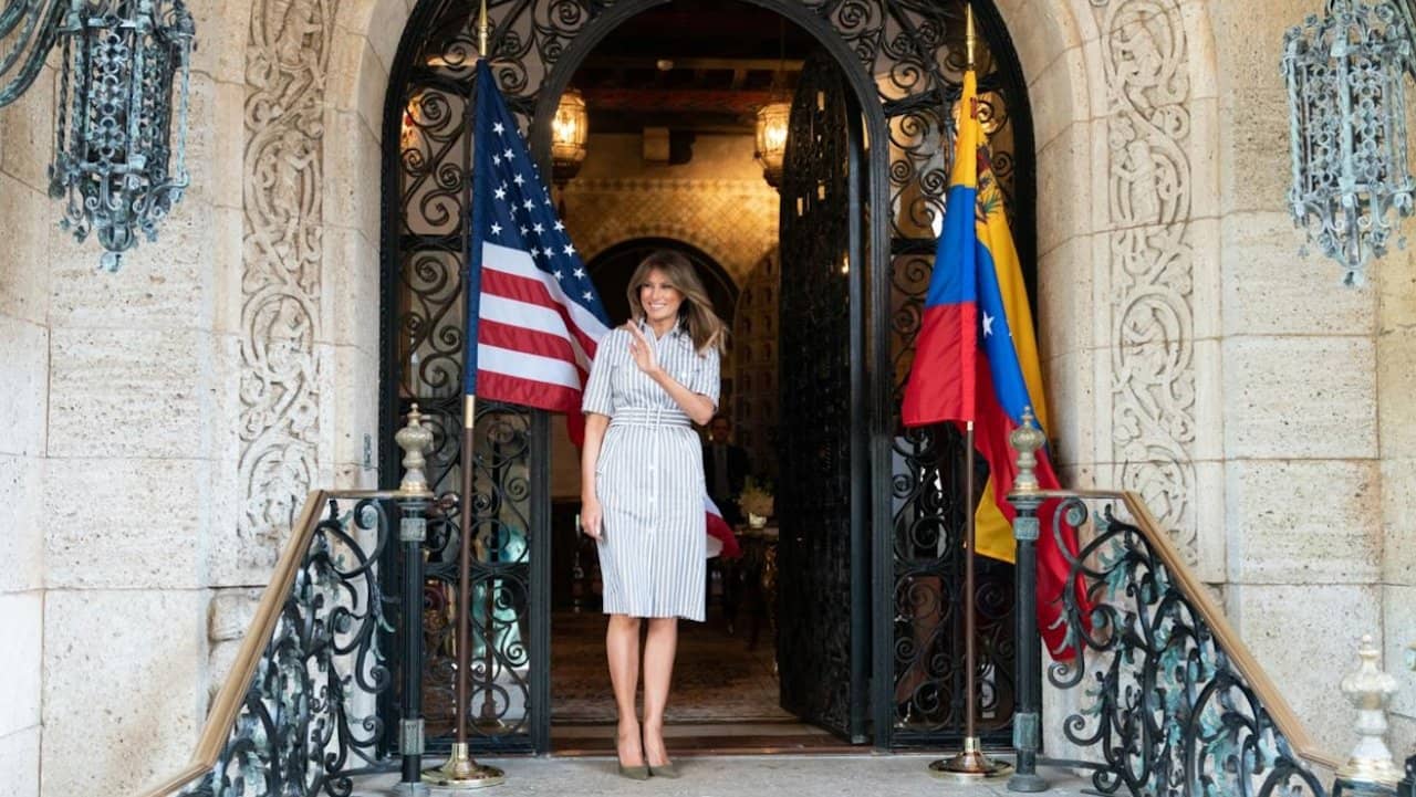 Looking for Melania Trump backdrop
