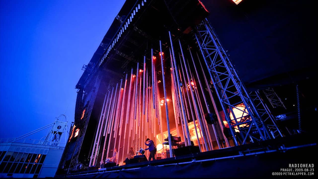 Radiohead: Live in Praha 2009 backdrop