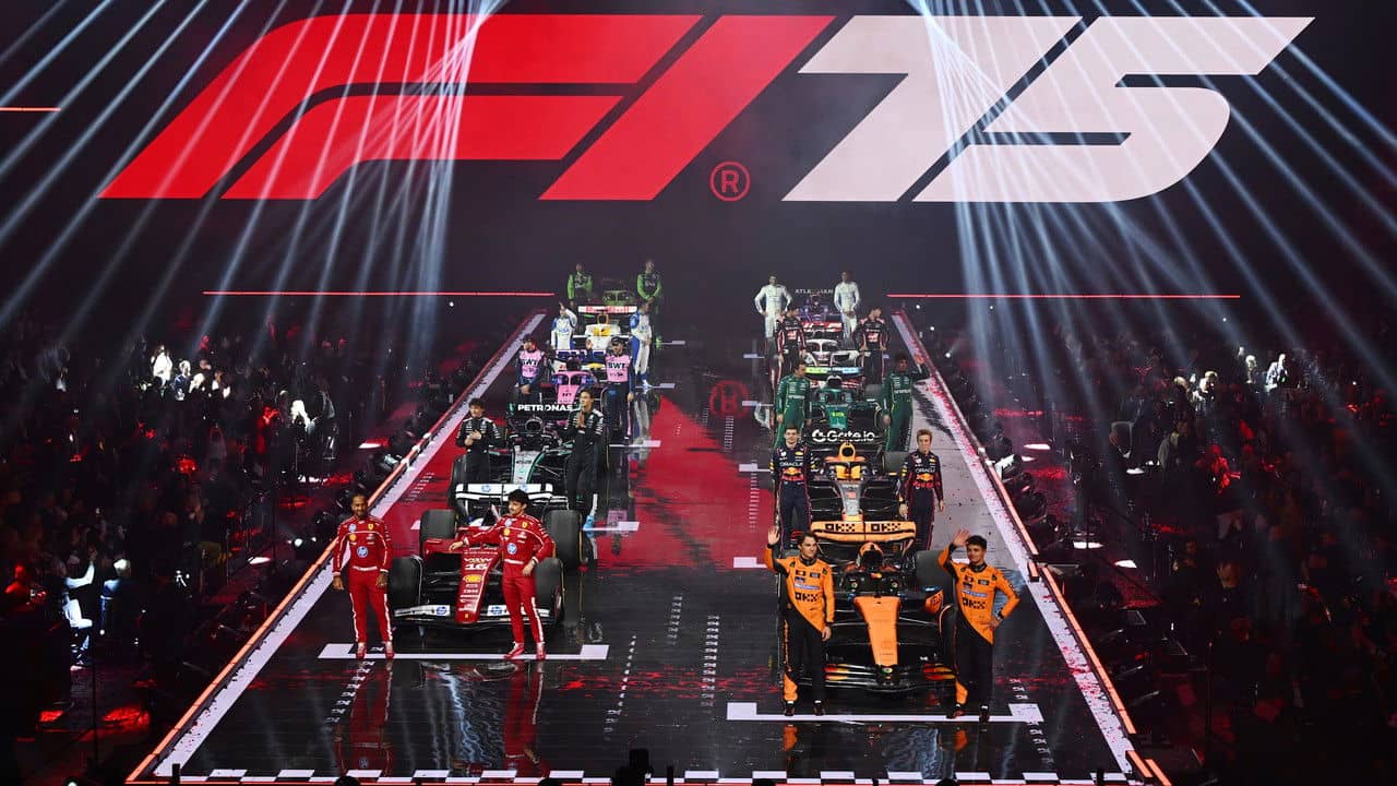 F1 2025 Norris La nouvelle vague backdrop