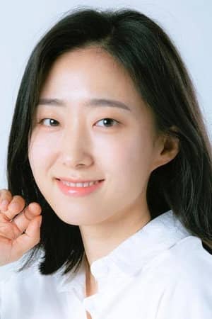 Ha Si-yeon