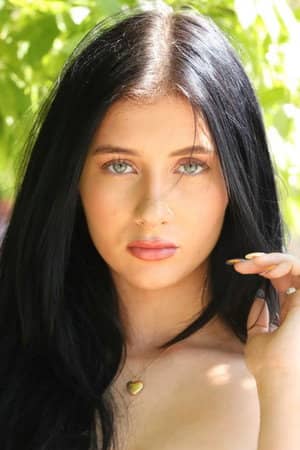 Elliana Walmsley