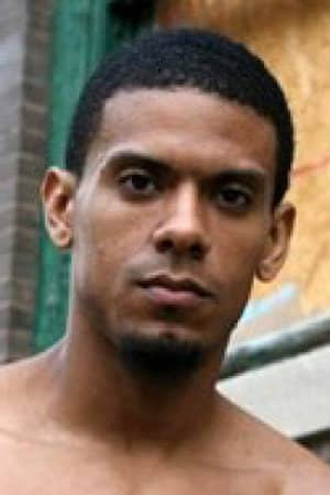 Miguel Lee