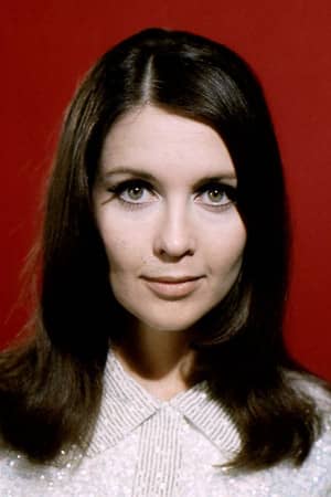 Anjanette Comer
