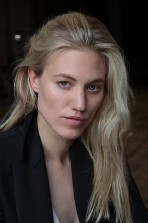 Larissa Marolt