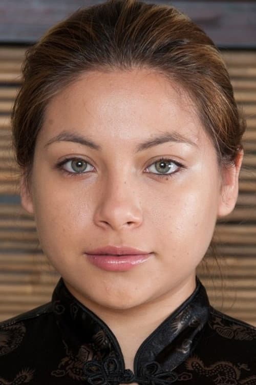 Daisy Leon