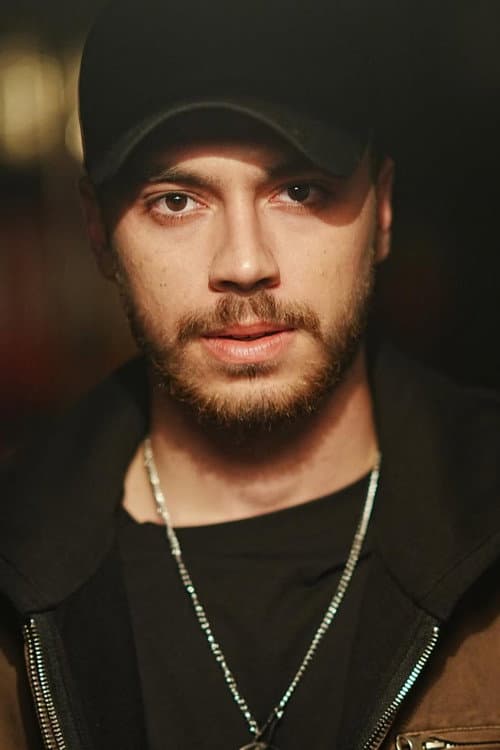 Toprak Kahraman
