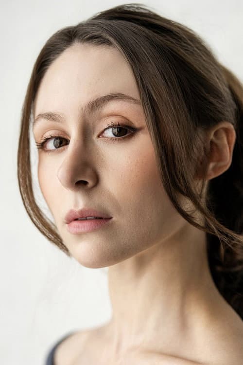 Courtney Mirelle