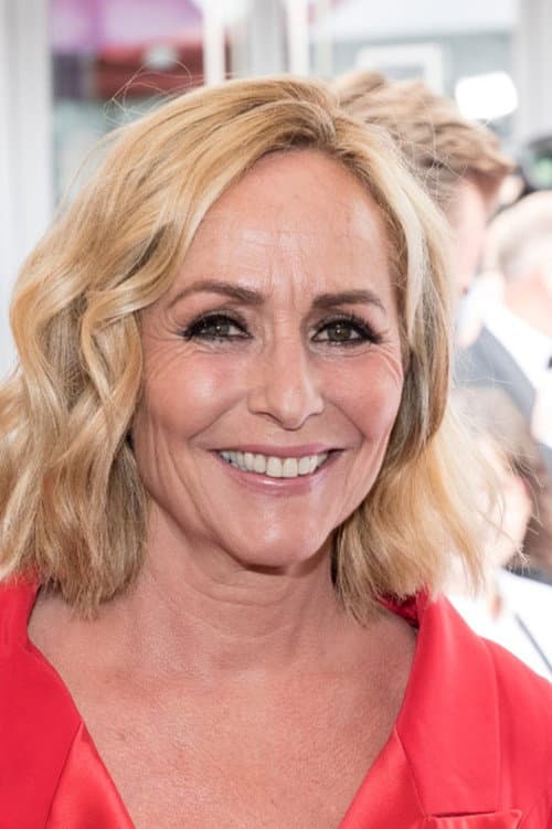 Angela Groothuizen