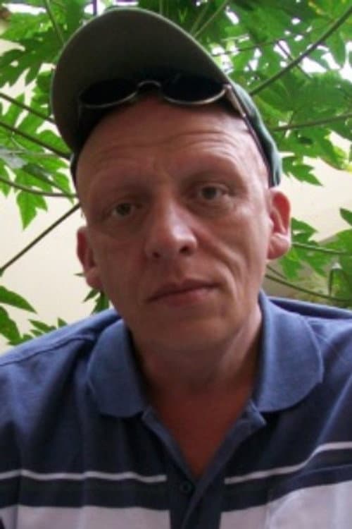 Anton Zakharov