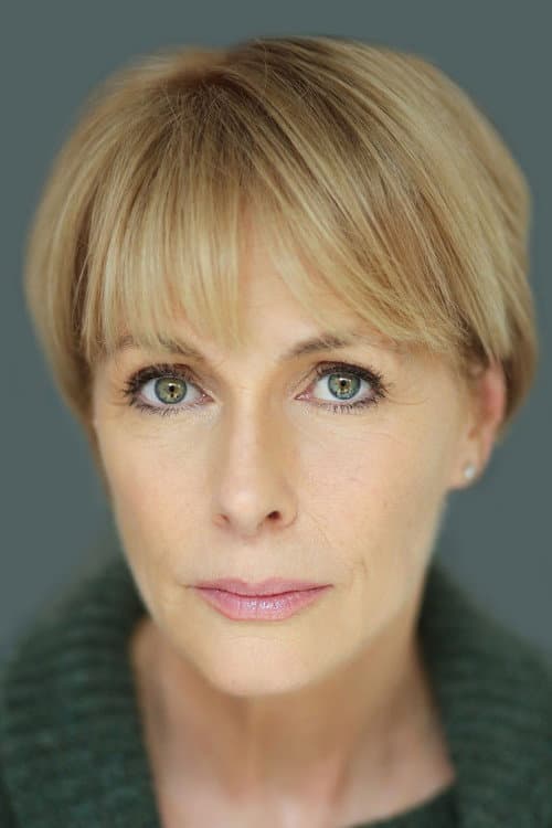 Liz Robertson