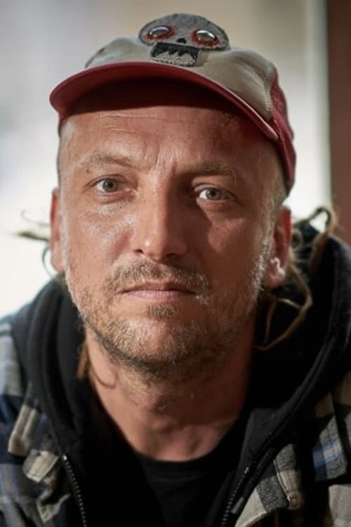Bernard Adamus