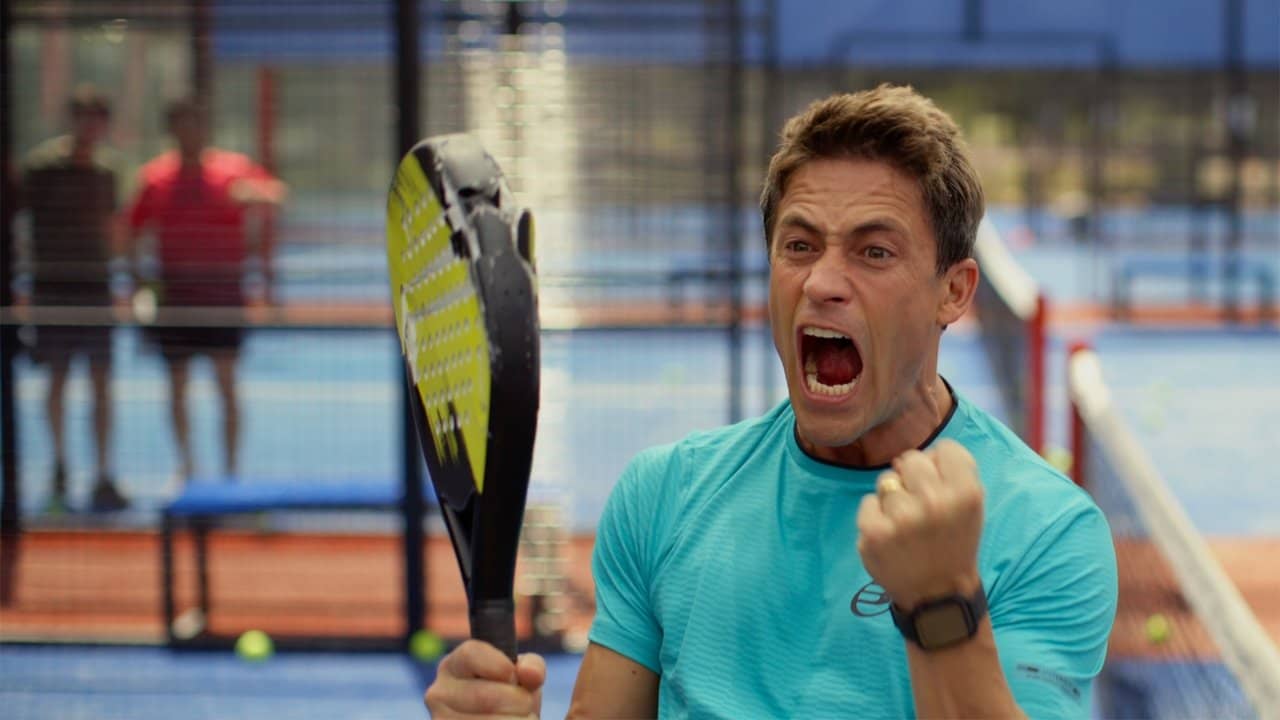 Holy Padel backdrop
