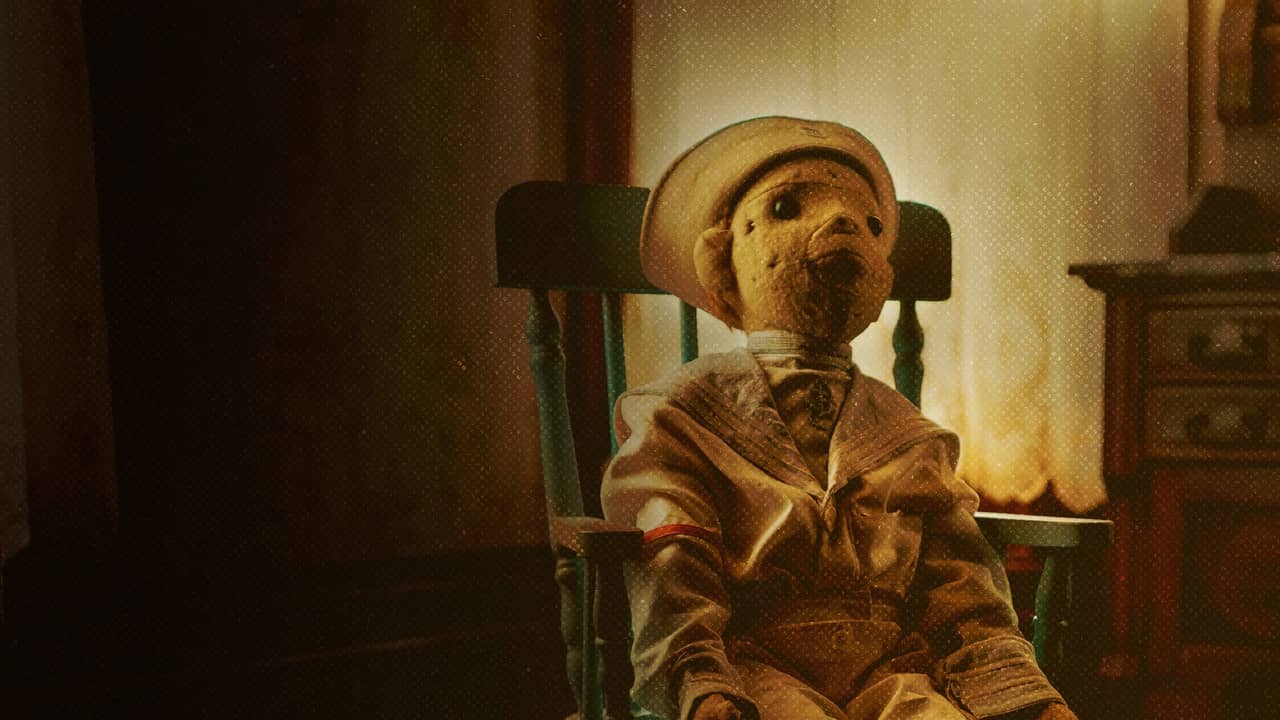The Curse of Robert the Doll backdrop