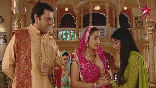 Akshara is upset