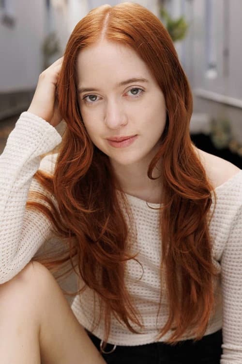 Jasmine Clowes
