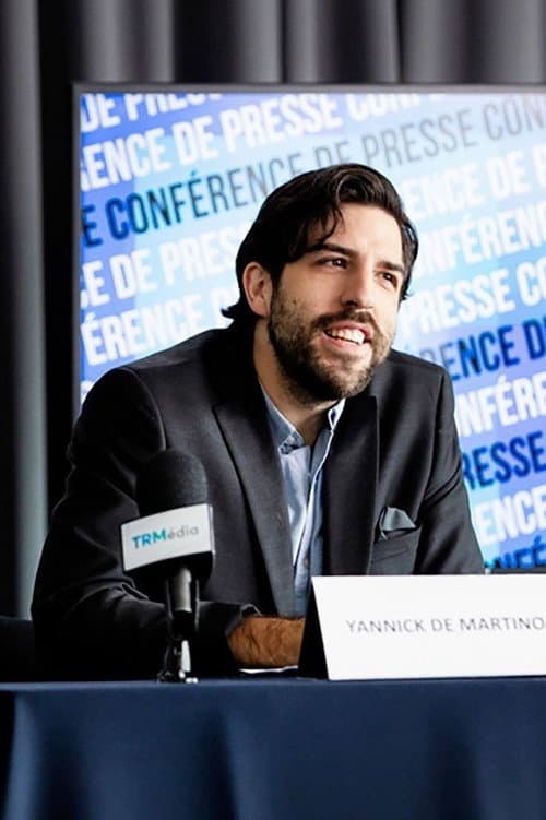 Conférence de presse Season 1 poster